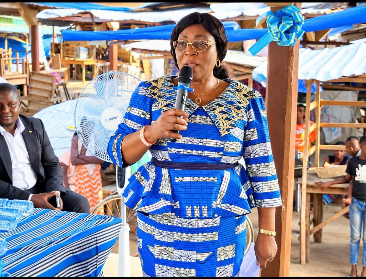 Madame la senatrice-Maire du golfe7